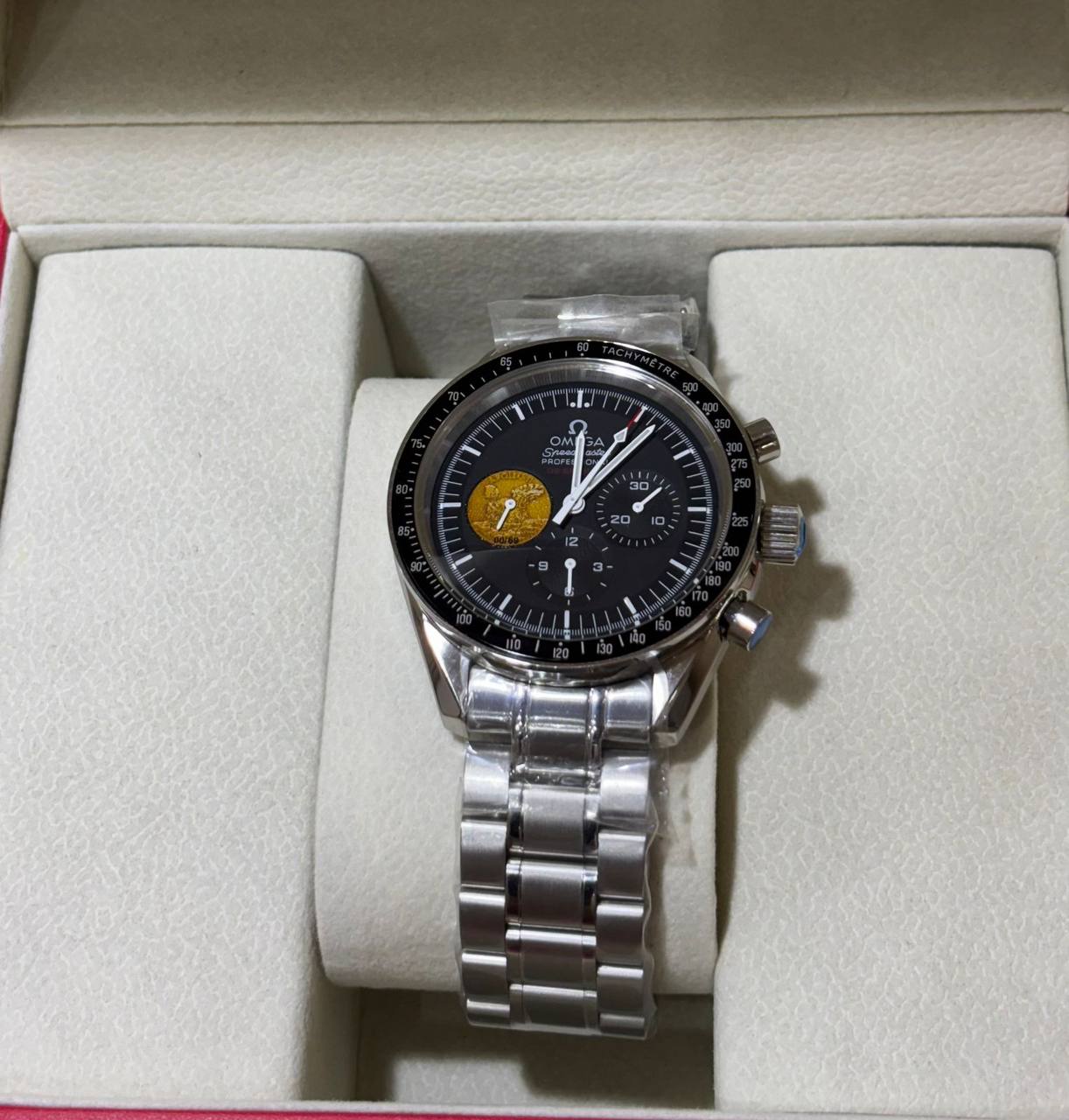OMEGA LADY 
_male money*_

350 dhs🪙💚
____WITH BOX ______❒
🎁🎁🎁

Zain108
♥️♥️♥️