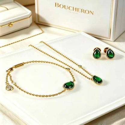 BOUCHRON
SET MASTER💫✨
NECKLACE 
BRACELET 
EARRINGS
WITH NORMAL BOX AND PAPER BAG🎁🛍️
130 DHS🇦🇪🇦🇪

Zain89
♥️♥️♥️