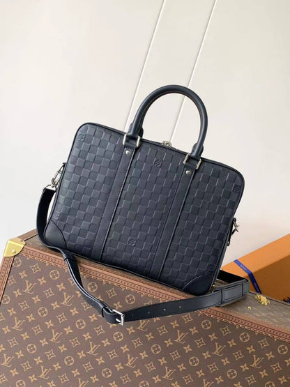 NEW COLLECTION👌🏻
Louis Vuitton LAPTOP ❤‍🔥
SUPER MASTER Quality👑With Original Packaging👌🏻

For Price 👇 WhatsApp✅
0568585901 
0507557372
0552275751 Owner Zain 👌

Zain329
♥️♥️♥️