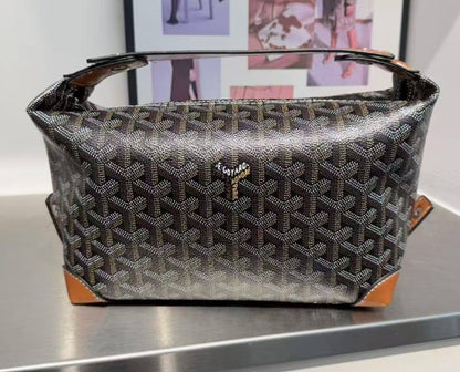 Goyard
60 dhs✅

Zain232
♥️♥️♥️