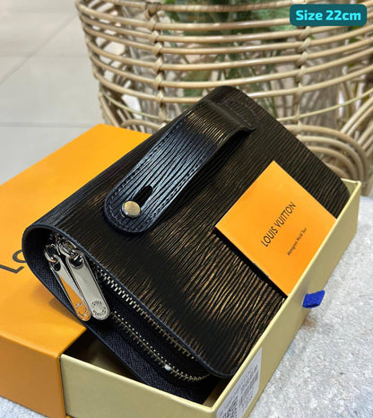 LV
Good quality 
with box
🎁🎁🎁

110 dhs🇦🇪

Zain186
♥️♥️♥️