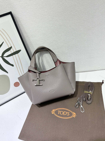 TODS
100 dhs✅

Zain143
♥️♥️♥️