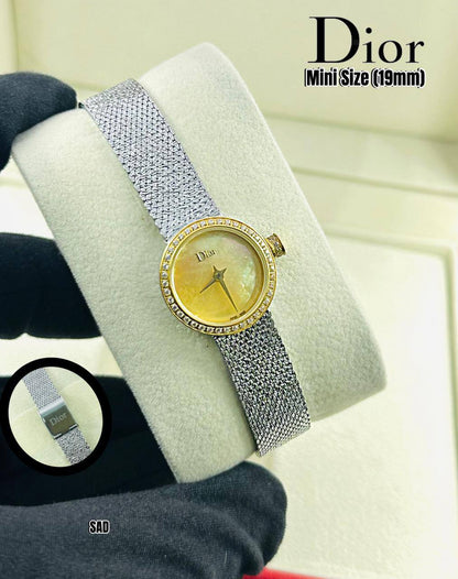 Ladies dior
*Good quality*
280 dhs❣️

Zain29
♥️♥️♥️