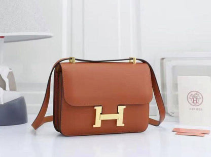 HERMES 
 GOOD QUALITY 
WITH BOX 
🎁🎁🎁

120 dhs✅

Zain295
♥️♥️♥️