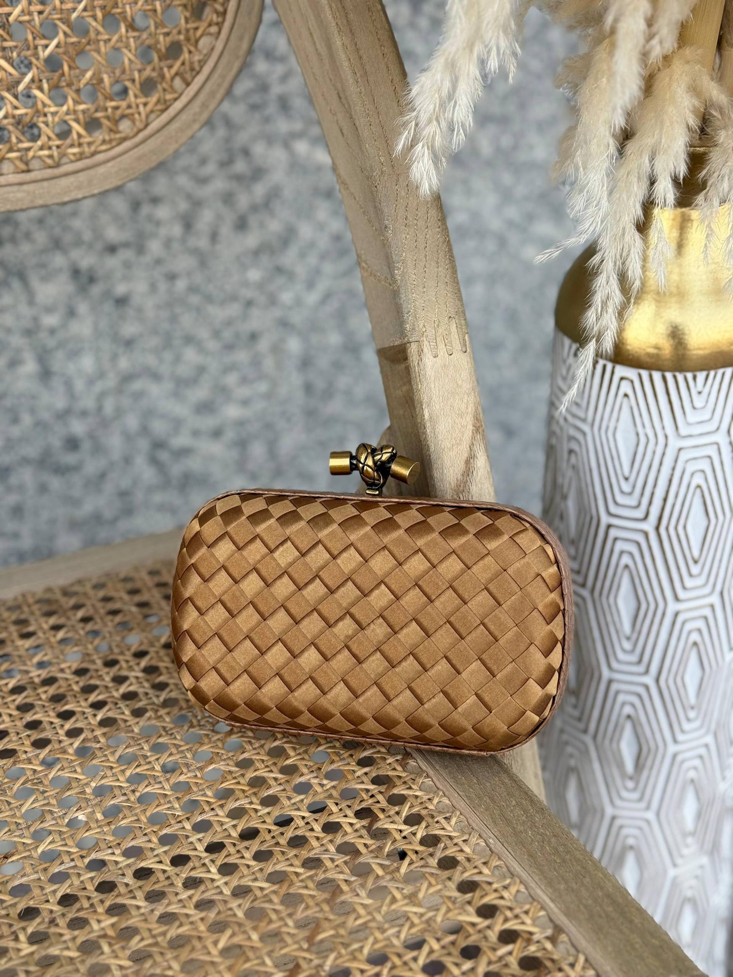 BOTTEGA VENETA

16cm
320 dhs🗽
Super Master Quality✨✨✨
With box🎁

Zain167
♥️♥️♥️