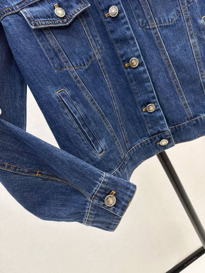 *New collections     
230 dhs🇦🇪🇦🇪
*good  quality  
*Sizes:S M L * 
*AVAILABLE NOW*🥰🛍️🛍️

Zain231
♥️♥️♥️