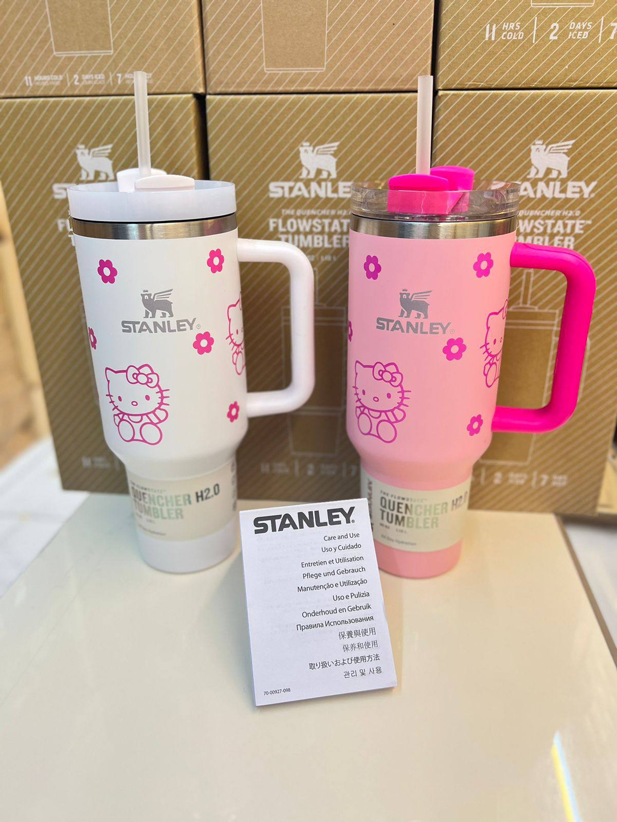 NEW ARRIVAL
STANLEY TUMBLERS
70 dhs❤️

Zain88
♥️♥️♥️