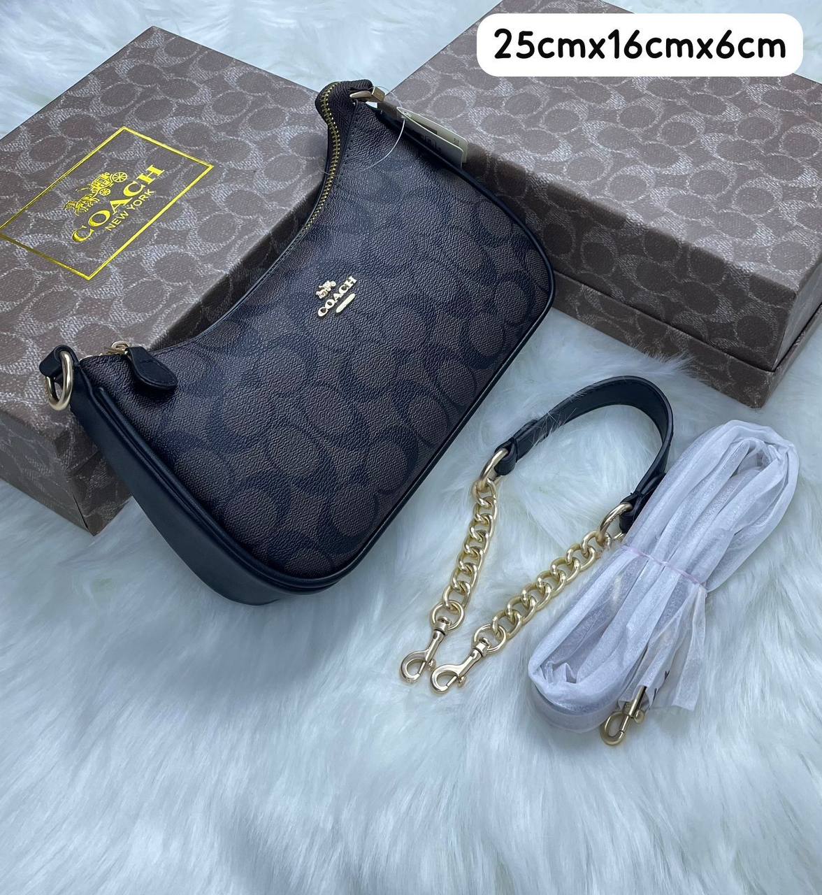 Coach
with box🎁🎁🎁

95 dhs✅

Zain72
♥️♥️♥️