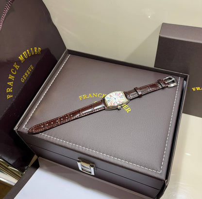 FRANCK MULLER 
_*WOMEN*_
_MASTER QUALITY_
350 dhs✅

___WITH BOX_____❒
🎁🎁🎁

Zain108
♥️♥️♥️