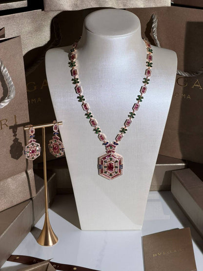 *BVlGARI*
New Collection 😍

Quality: Super Master 
Non -Tarnish color
* Necklace 
* ⁠Earrings
* ⁠For Price 👇 WTSP Text Zain 0568585901
* ⁠
* ⁠Zain268
♥️♥️♥️