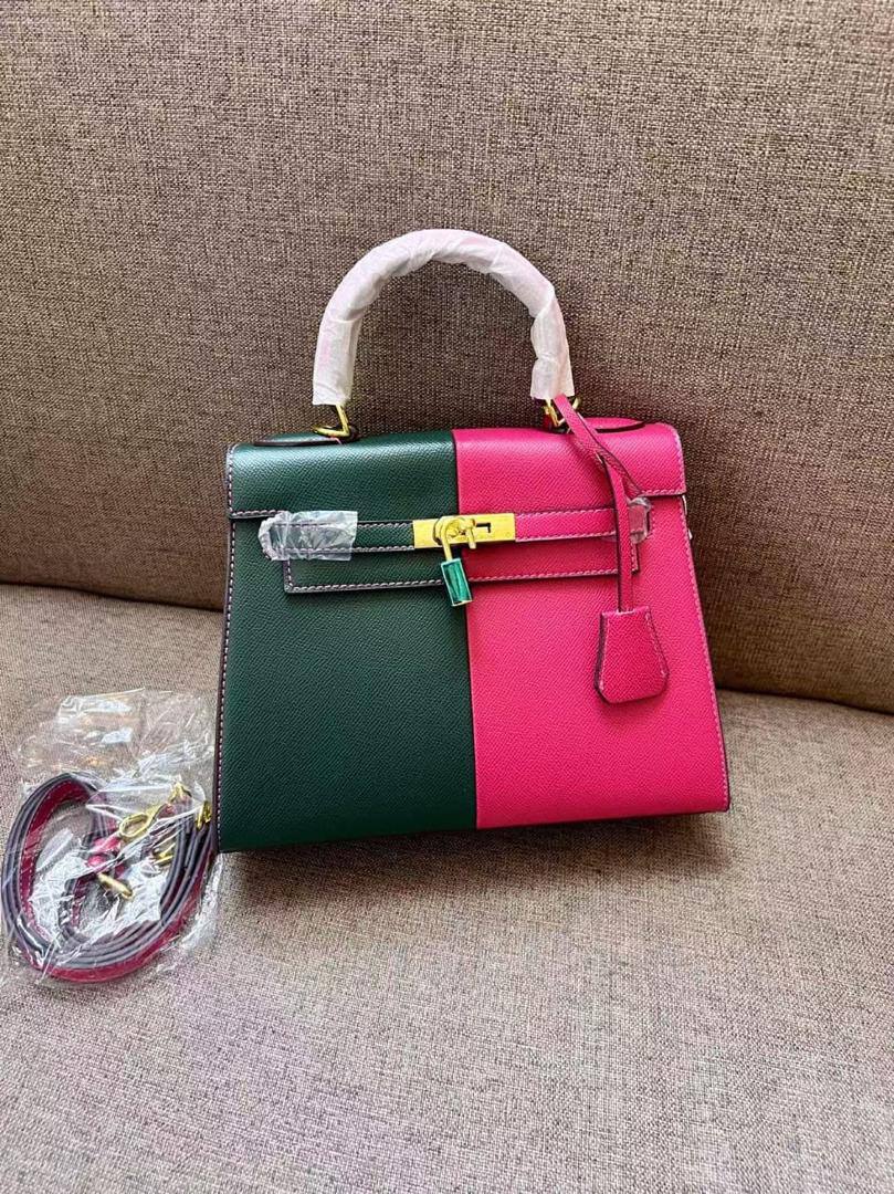Hermes
100 dhs✅
high quality 25cm

Zain26
♥️♥️♥️
