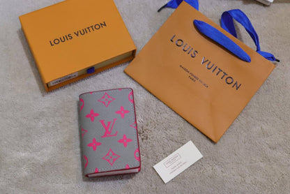 LV Wallet 
Master Quality
110 dhs🇦🇪🇦🇪

Zain33
♥️♥️♥️