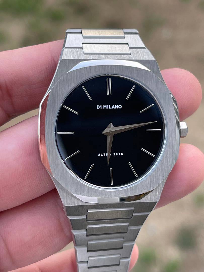 D1 milano watch for men good quality 
260 dhs👑

Zain59
♥️♥️♥️