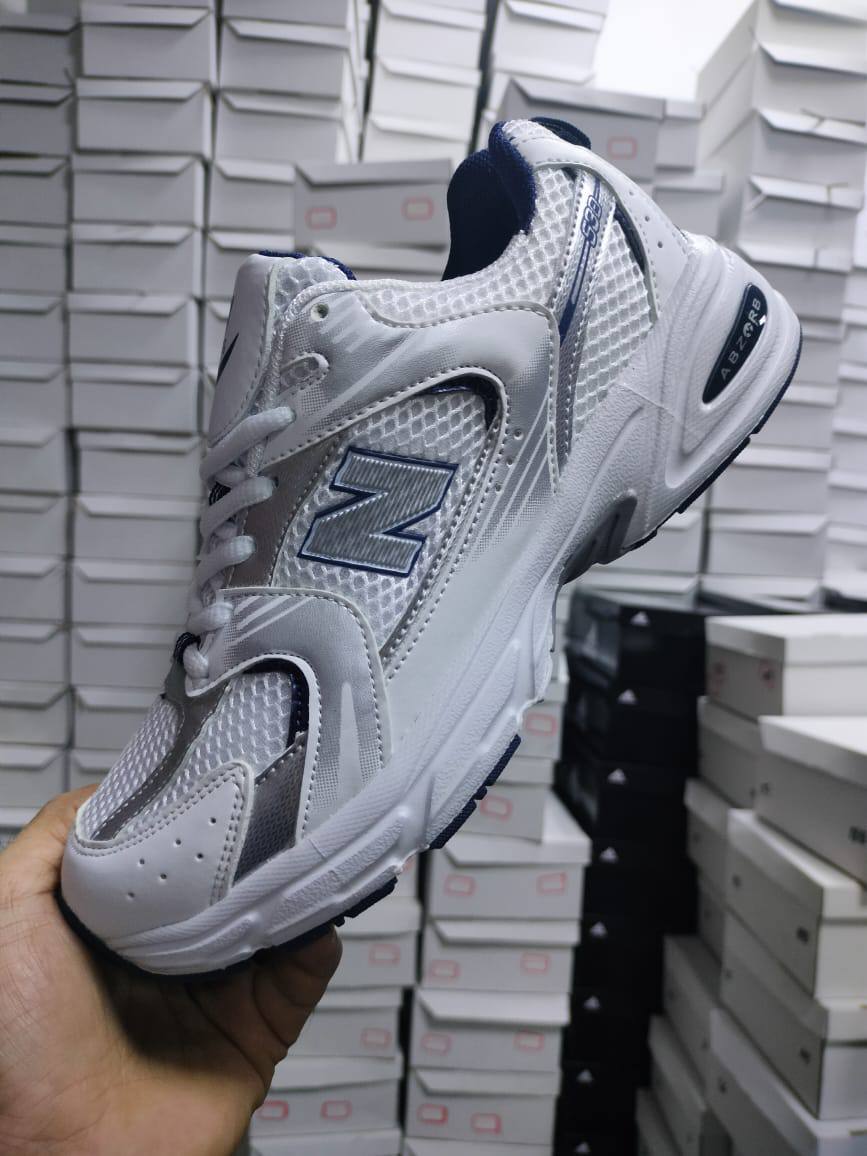 NB
Size 36 to 45
65 dhs❤️

Zain05
♥️♥️♥️