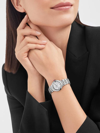 Bvlgari watch for ladies
 good quality 
300 dhs💓

Zain59
♥️♥️♥️