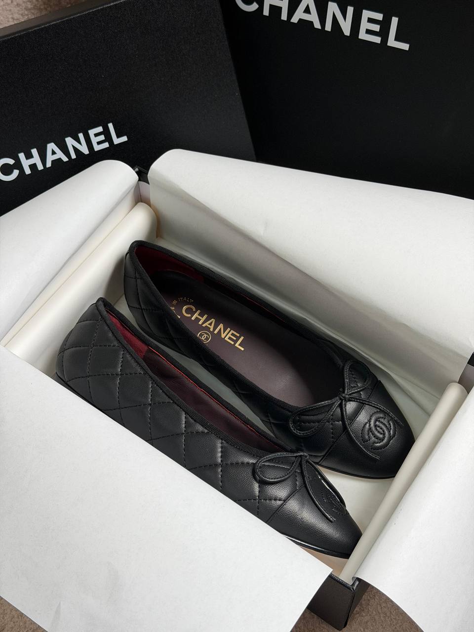 Chanel 
𝑨𝑨𝑨 𝑸𝒖𝒂𝒍𝒊𝒕𝒚
𝑺𝒊𝒛𝒆 𝟑𝟔 𝒕𝒐 𝟒2 
450 dhs✅

Zain81
♥️♥️♥️