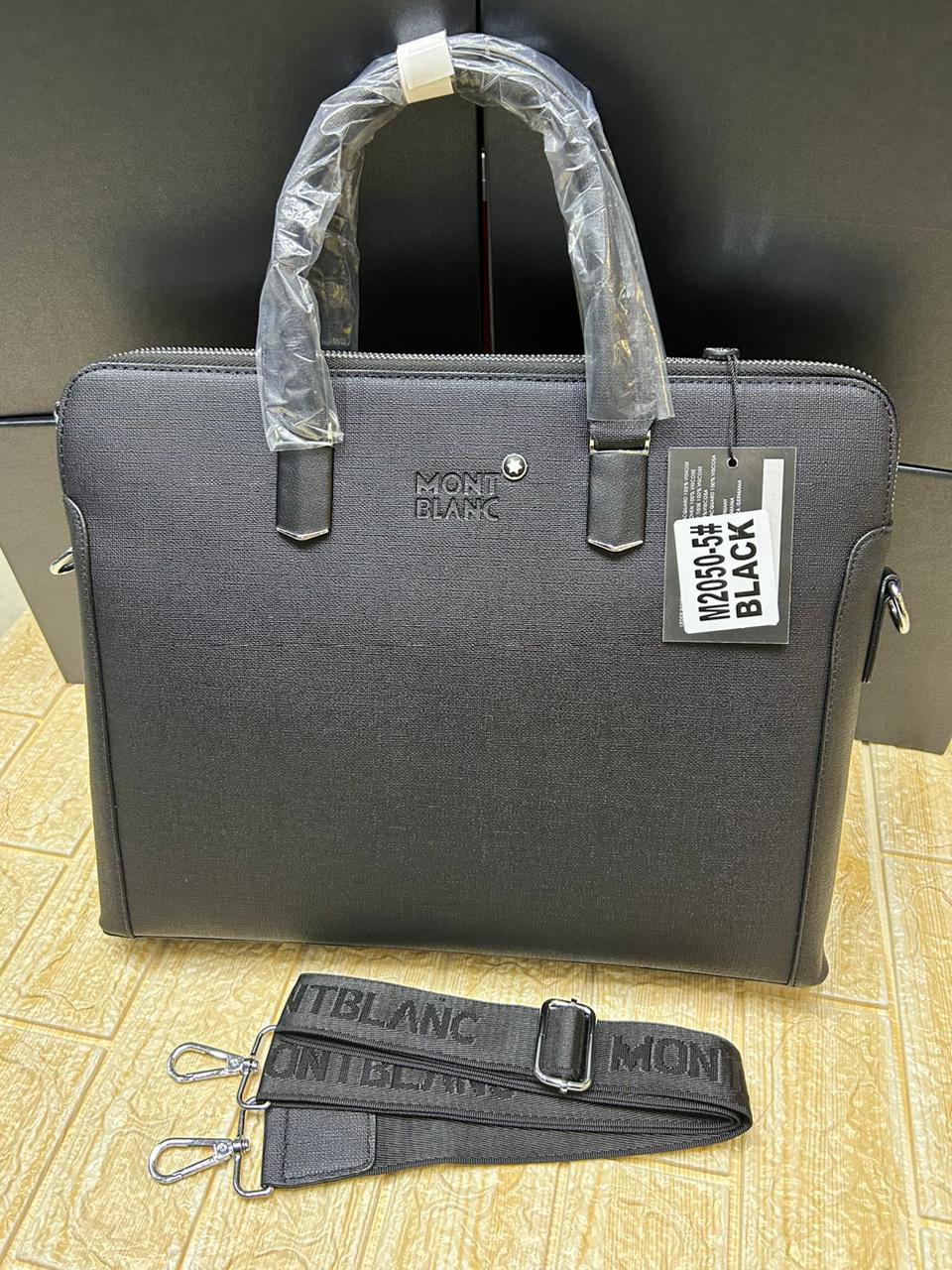 Laptop Bags
95 dhs🇦🇪

Zain190
♥️♥️♥️
