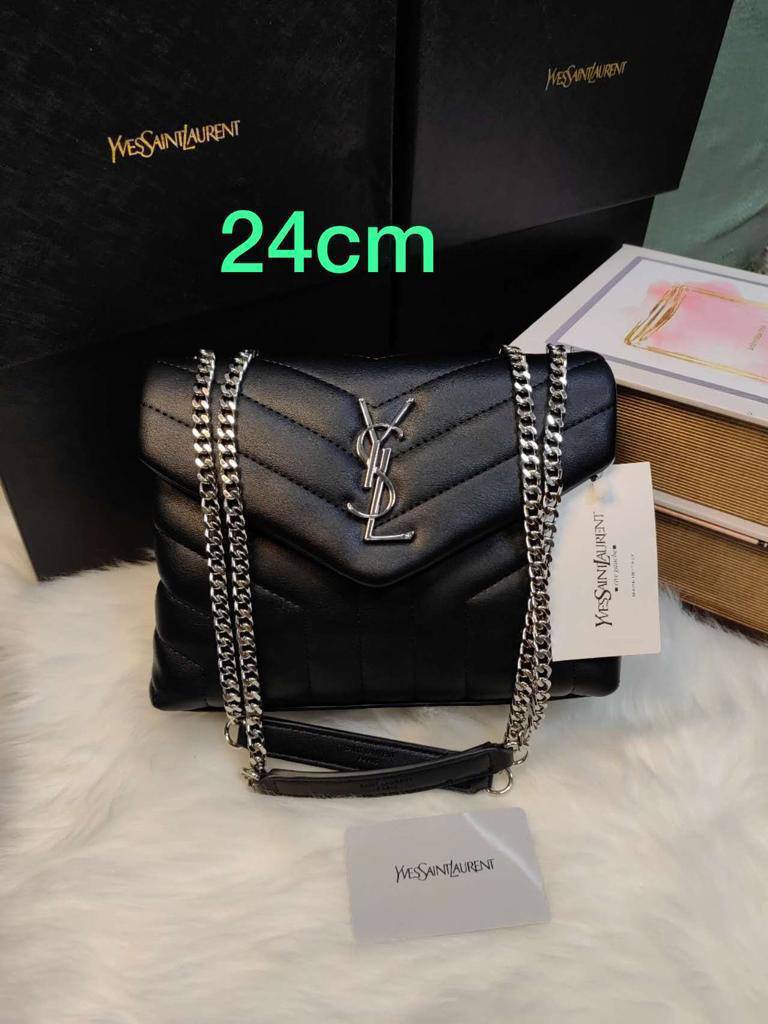 YSL
⚡24cm
100 dhs✅

Zain118
♥️♥️♥️