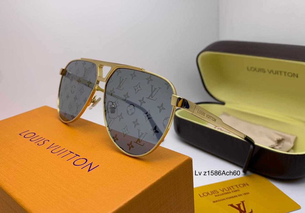 LV 
Master 
180 dhs❣️

Zain126
♥️♥️♥️