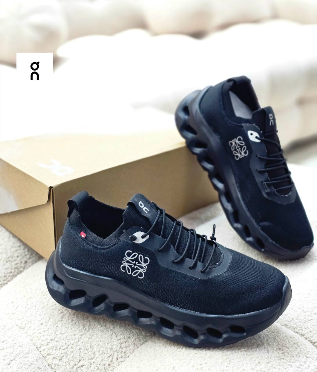Loewe
Size…39…to…45
100 dhs✅

Zain163
♥️♥️♥️