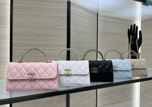 Chanel ✨💕✨
New collection ✨✨✨
SuperMaster Quality 🔥🔥
Available Now ❤️❤️❤️
For Price 👇 WTSP Text Zain 0568585901

Zain252
♥️♥️♥️