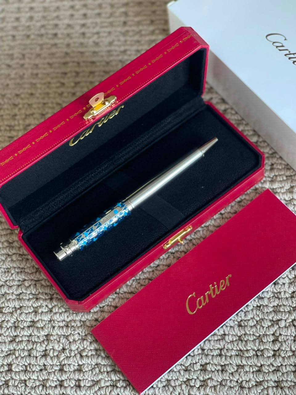 CARTIER
*Pen✍️*
*New Collection*
*Master Quality*
190 dhs✅

Zain179
♥️♥️♥️