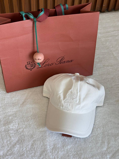 Loro Piana Cap
230 dhs✅
“𝑼𝒏𝒊𝒔𝒆𝒙”👫🏼
Super master quality🪡✨

Zain165
♥️♥️♥️