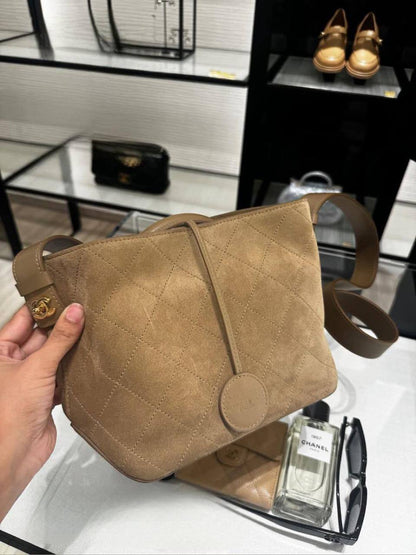 CHANEL 🔥🔥
Super Master Bags
For Price 👇 WhatsApp✅
0568585901 
0507557372
0552275751 Owner Zain 👌

Zain317
♥️♥️♥️