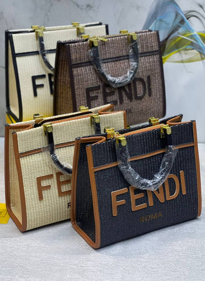 Fendi
good quality
130 dhs💓

With box
🎁🎁🎁

Zain175
♥️♥️♥️