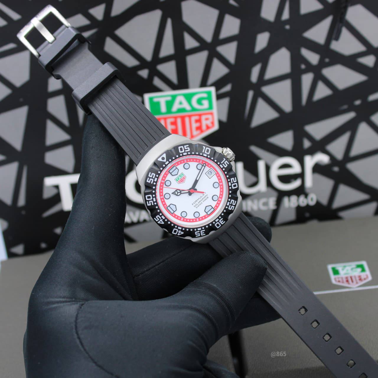 TAG HEUER MEN AUTOMATIC 36MM

260 dhs🪙🌨️

Zain58
♥️♥️♥️