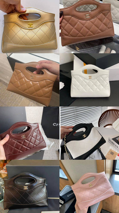 Chanel 
good quality, 
comes with box, 
size... 21*16 cm 
90 dhs✅

Zain12
❣️❣️❣️