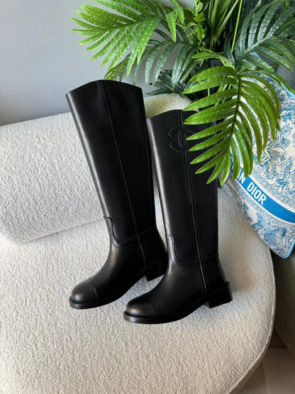Boots 
For Price 👇 WTSP Text Zain 0568585901

Zain171
♥️♥️♥️