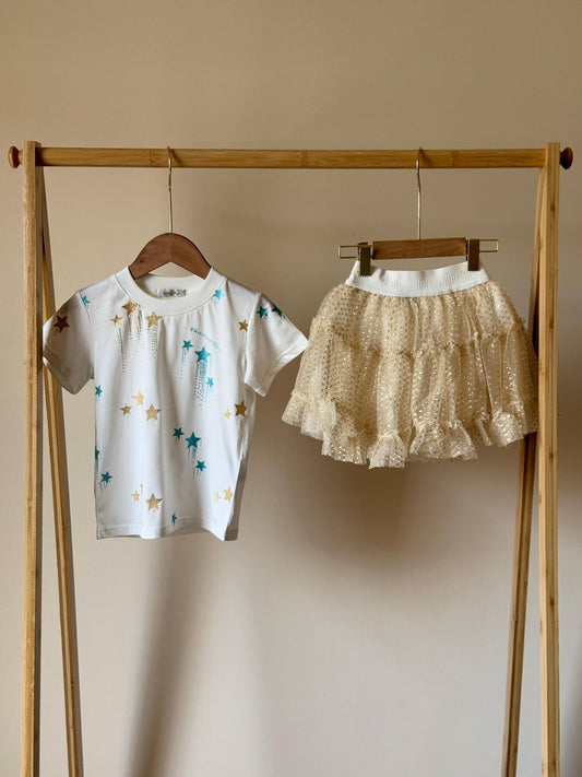 New collection{}
Brand : Dior 🔥
Super master quality 😍
Size:2/ 12years old
230 dhs🪙🌨️

Zain261
♥️♥️♥️