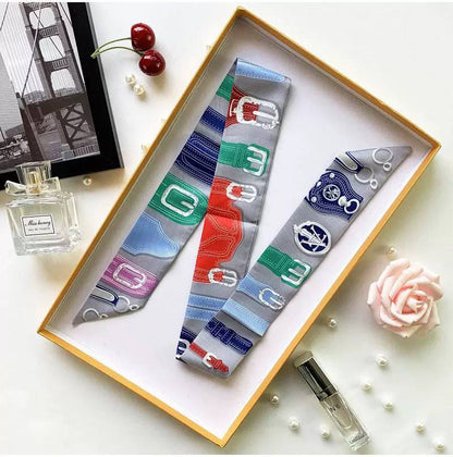 New Arrival
Scarf ties/Bag Tie🔥🔥
Master quality 
Size : 90cm *5cm 
20 dhs✅

Zain243
♥️♥️♥️