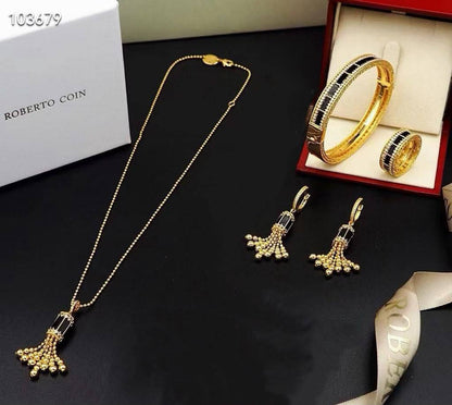 ROBERTO COIN 
Necklace 😍
Earring 🔥
Bangle 🦋
Ring 💍 6,7,8,9
Master quality ✨
With normal boxes 📦 
305 dhs🇦🇪🇦🇪


With master box 🗃️ 
365 dhs🇦🇪🇦🇪

Zain216
♥️♥️♥️