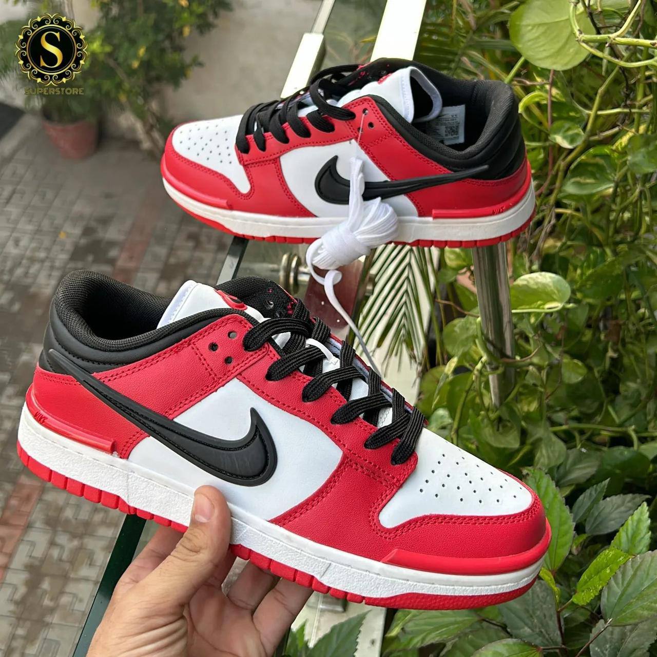 Nike SB Dunks 
Size 36-46 
140 dhs🪙💚

Zain232
♥️♥️♥️