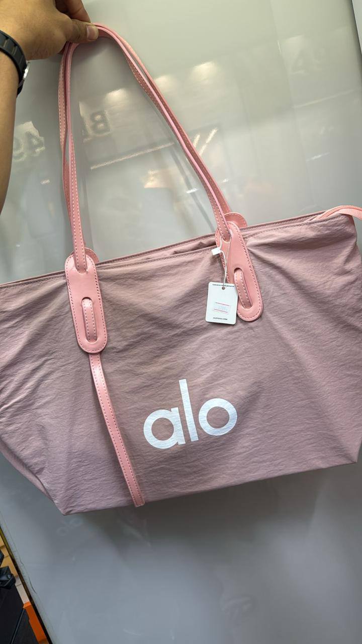 Alo
New
55 dhs🪙🌨️

Zain40
♥️♥️♥️