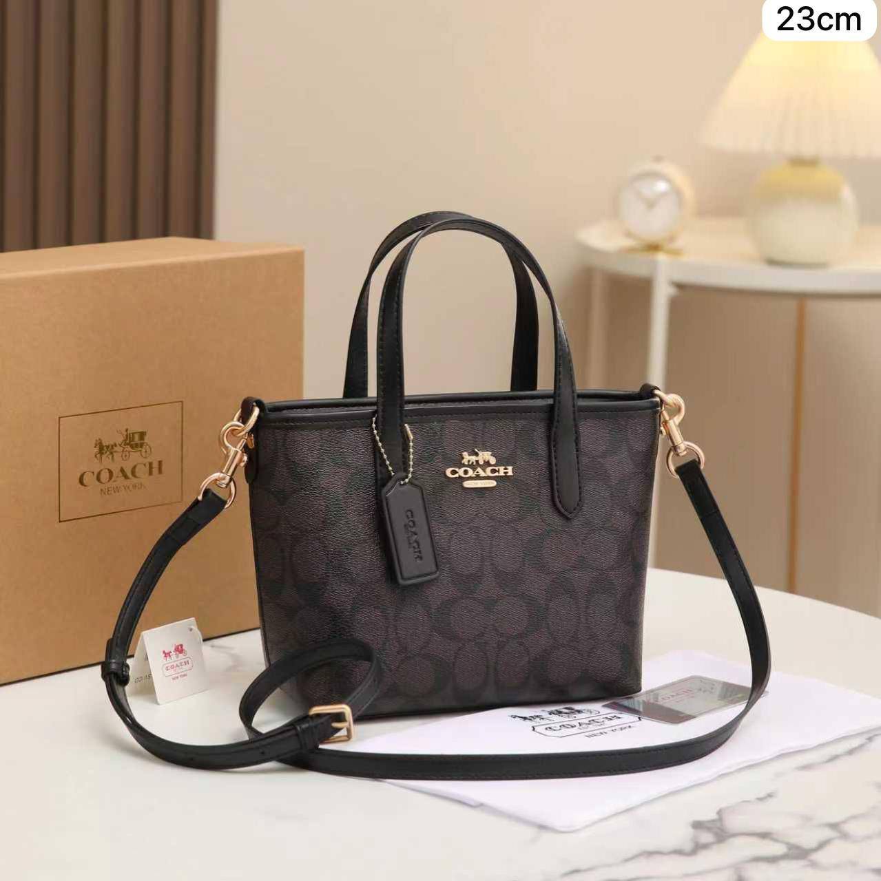 COACH

AVAILABLE 

 WITH BOX 

85 dhs🇦🇪🇦🇪

Zain169
♥️♥️♥️