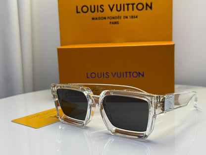 Sunglasses
65 dhs✅

Zain182
♥️♥️♥️
