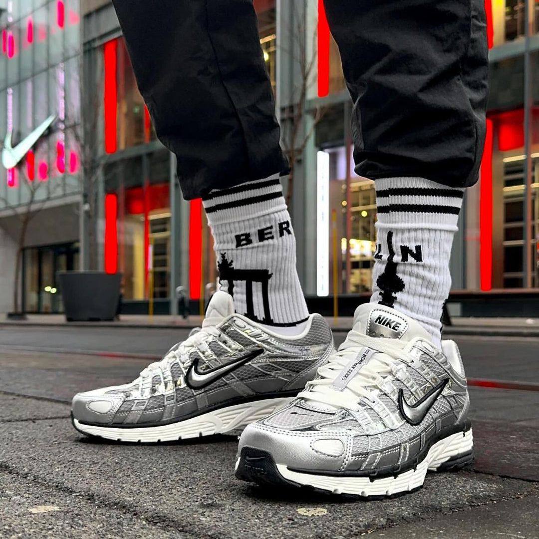 Nike P-6000 ‘Metallic Silver’
36-45 AVAILABLE 🤩
230 dhs✅

Zain242
♥️♥️♥️