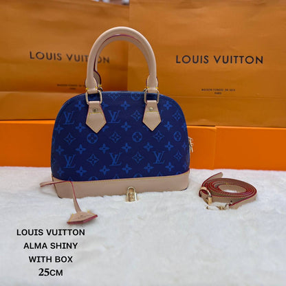 LV ᴀʟᴍᴀ
ᴡɪᴛʜ ʟᴏɴɢ sᴛʀᴀᴘ
ᴡɪᴛʜʙᴏx
🎁🎁🎁

ʟᴇᴀᴛʜᴇʀ/ɢᴀᴍᴏsᴀ
sɪᴢᴇ:25ᴄᴍ
95 dhs✅

Zain56
♥️♥️♥️