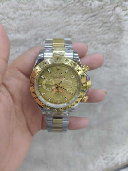 Rolex automatic,for man 
230 dhs🪙🌨️

Zain25
♥️♥️♥️