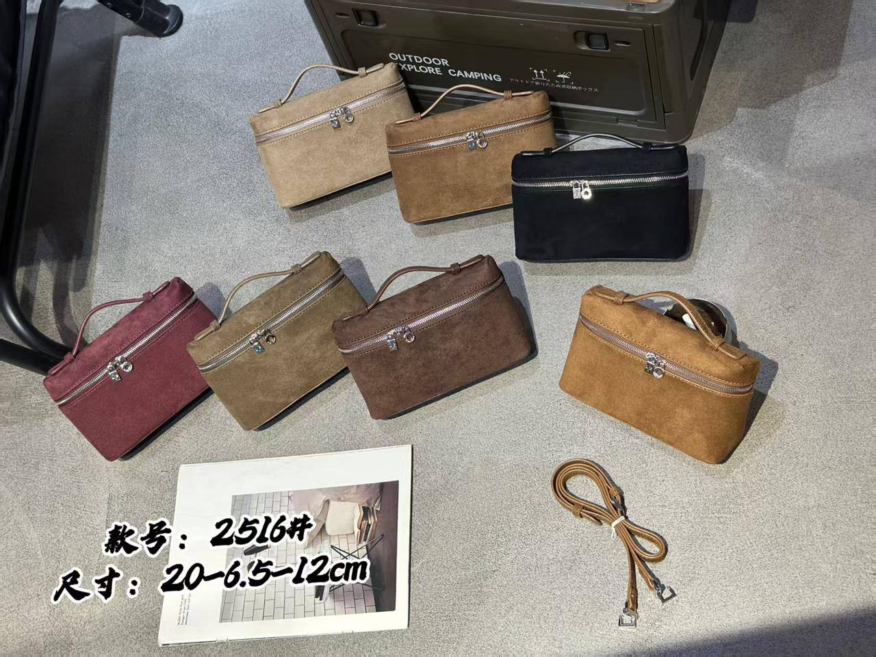 Loro Piana

with box
🎁🎁🎁

80 dhs🪙🌨️

Zain143
♥️♥️♥️