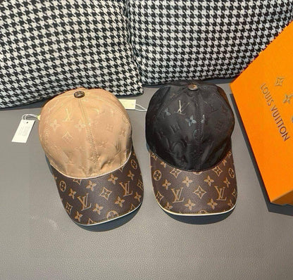 Prada Cap 
Super Master 

135 dhs❣️

With Box
🎁🎁🎁

Zain33
♥️♥️♥️
