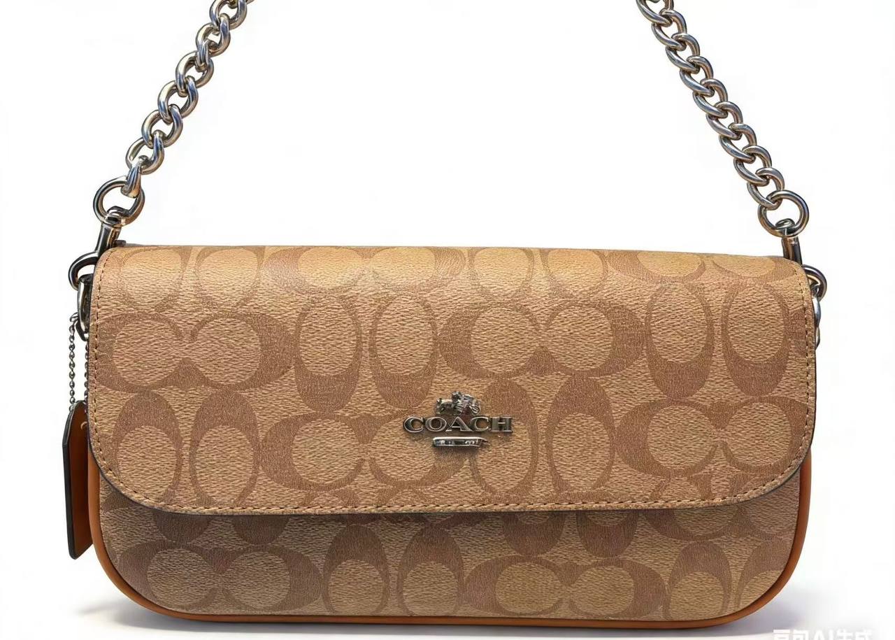 Coach 
Size:24cm

With box
🎁🎁🎁

90 dhs🪙🌨️

Zain148
♥️♥️♥️