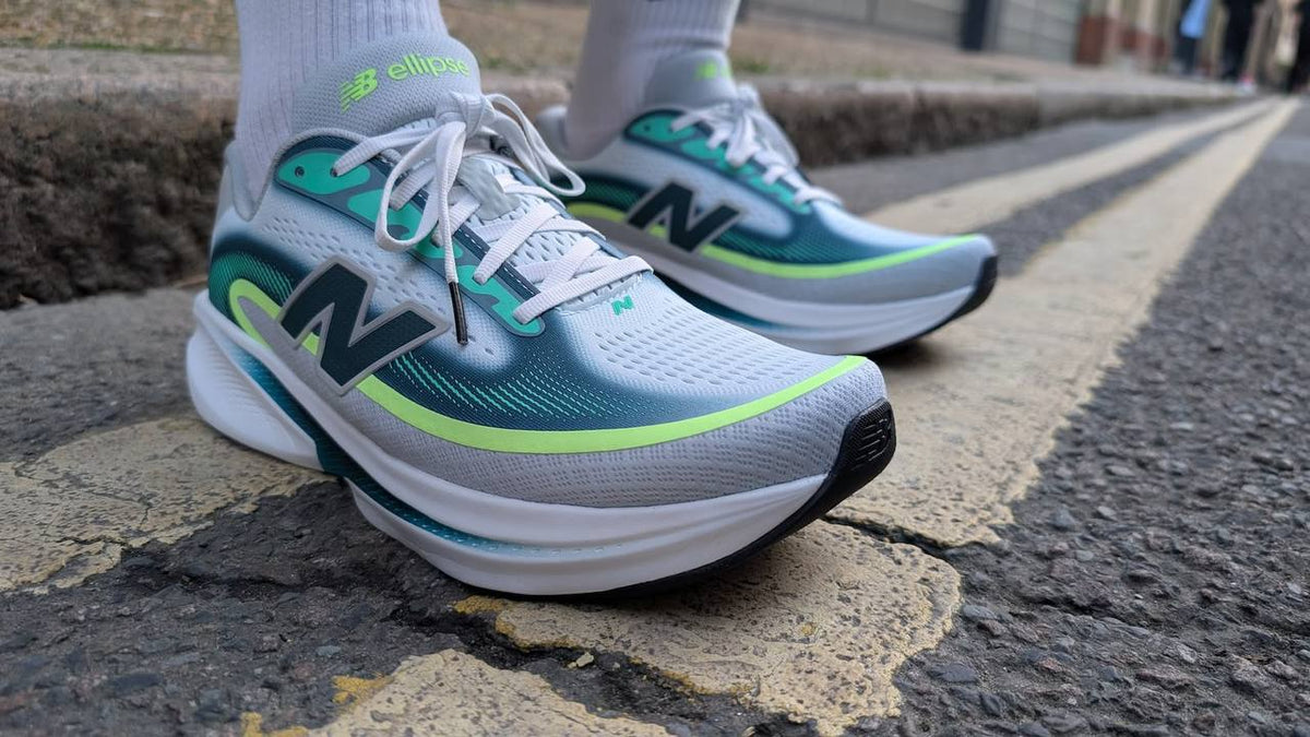 New Balance Ellipse v1 

distinctive green and white 
36-45 AVAILABLE 😇

210 dhs🇦🇪🇦🇪

Zain242
♥️♥️♥️