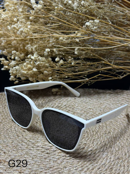GENTLE Monster 👿*
Sunglasses 🕶️ 
Copy one 1️⃣ 
With master box 🗃️ 
50 dhs💓

Zain216
♥️♥️♥️