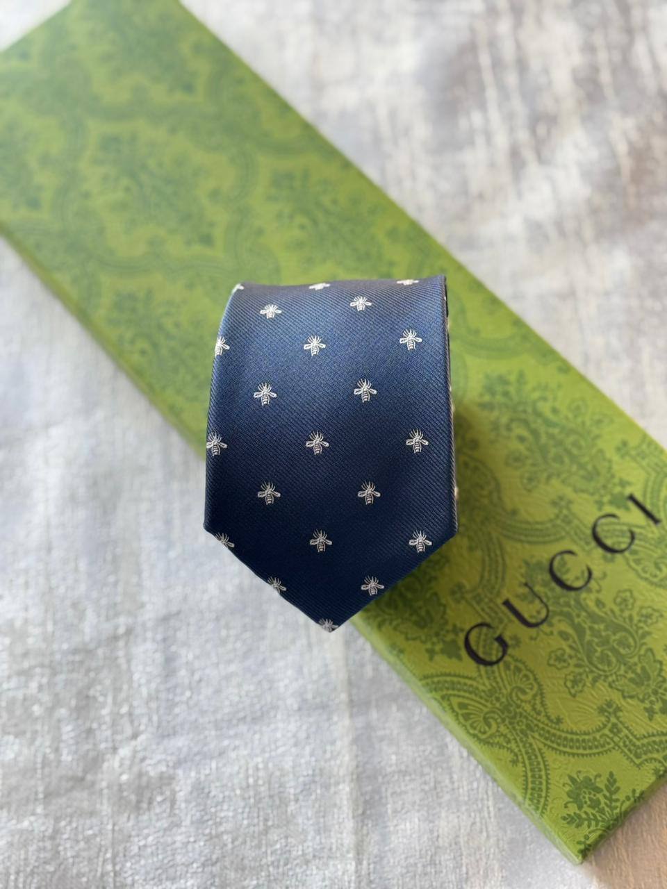 GUCCI
TIE
*Master quality*
*New collection*
180 dhs✅

Zain179
♥️♥️♥️
