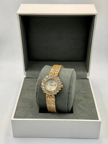 Dior ladies
*New Arrival*🔥
55 dhs👑

Zain08