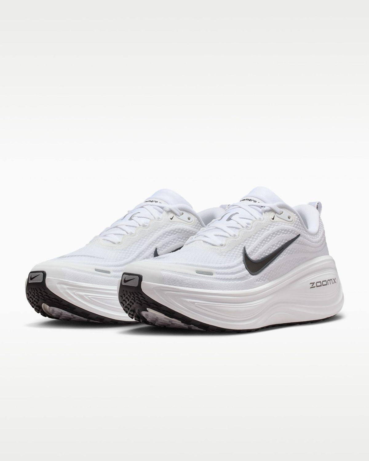 Nike Vomero Plus white ⚪️
36-45 AVAILABLE 😇

210 dhs🇦🇪🇦🇪🇦🇪

Zain242
♥️♥️♥️